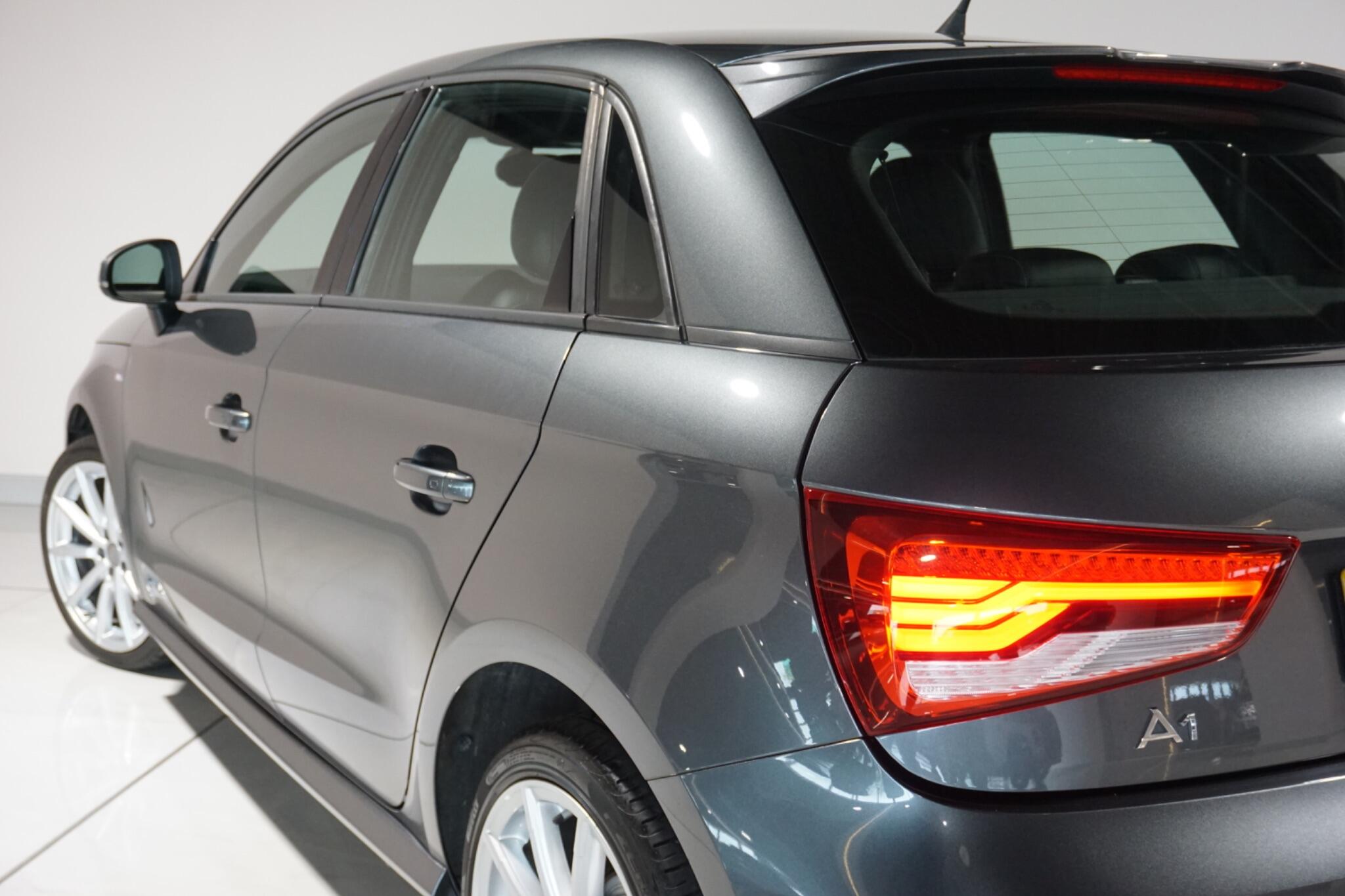 Audi A1 1.6 TDI S line Sportback 5dr Diesel Manual Euro 6 (s/s) (116 ps)